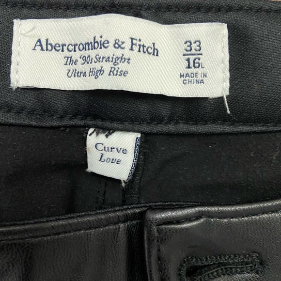 Abercrombie 90s vegan leather pants - Picture 2 of 4